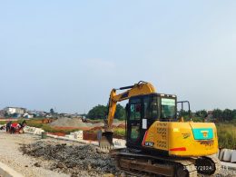 Jasa sewa excavator Jakarta untuk proyek pematangan lahan perumahan