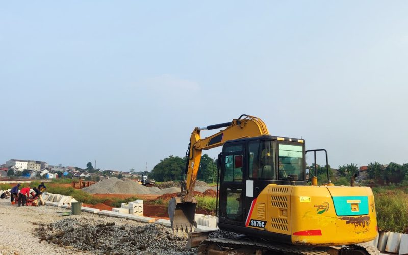 Jasa sewa excavator Jakarta untuk proyek pematangan lahan perumahan